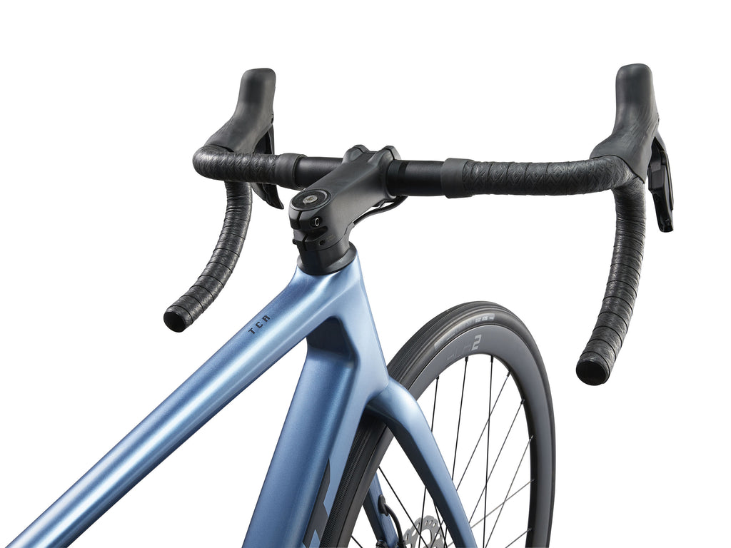 Road bike Giant TCR Advanced 0-PC 28" Frost Silver (2025)