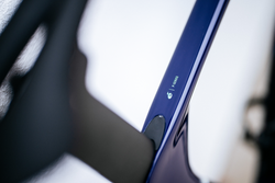 Road bike Cervelo P 105 Di2 28" Deep Dahlia (2025)