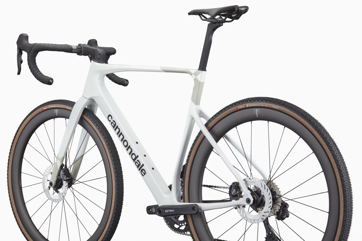 Gravel bike Cannondale SuperX 2 28" Cashmere