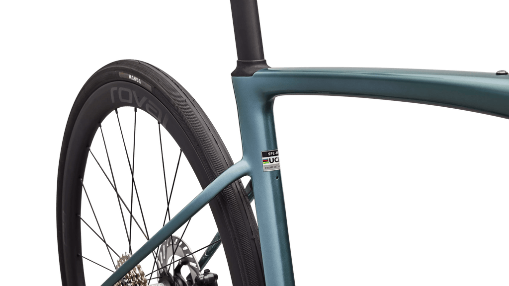 Road bike Specialized Roubaix SL8 Expert Shimano Ultegra Di2 Gloss Fjord Metallic/Emerald Metallic (2026)